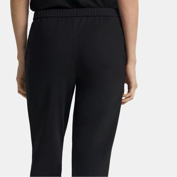 BNWT Theory Tapered Pull-On Pant size P - Picture 2 of 3